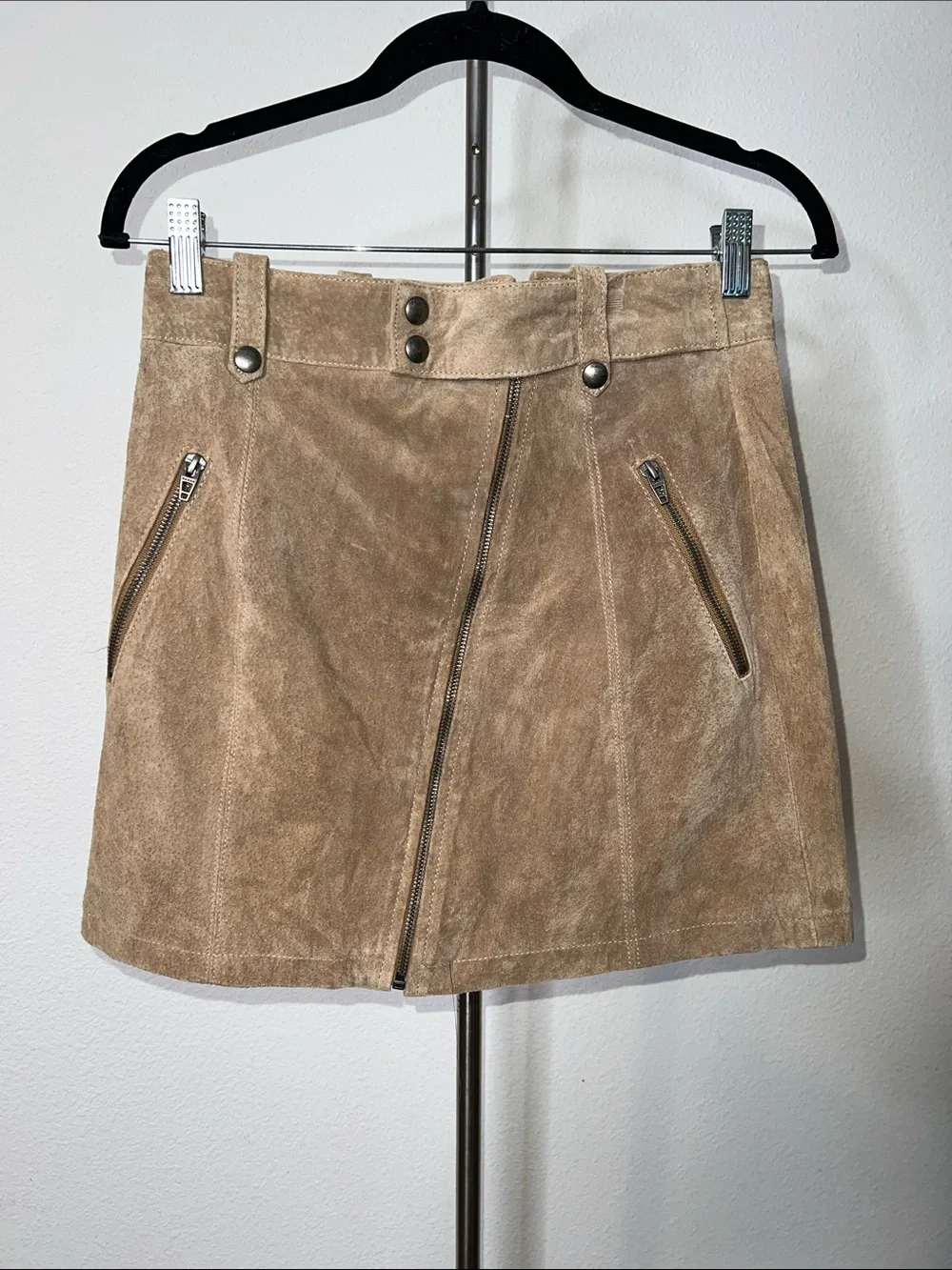 Blank NYC Suede Zip-Front Mini Skirt in Tan - Picture 1 of 4